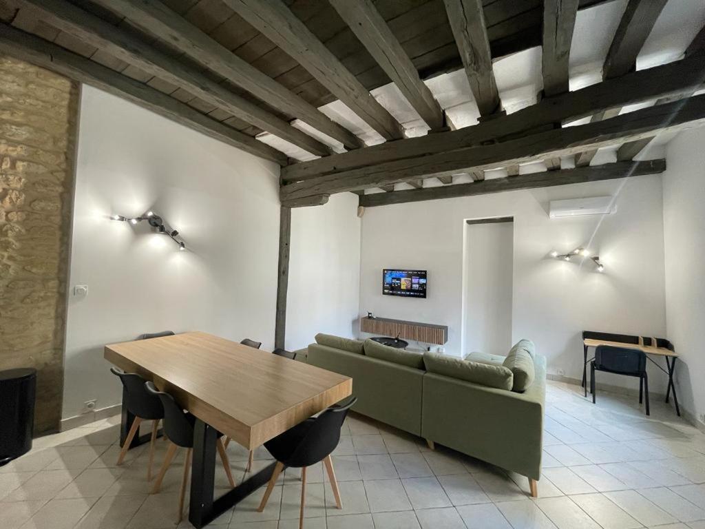 Atypique - Centre Historique - Appartement 2 Chambres Bourges Eksteriør billede